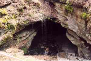 Mammoth_Cave_Entrance